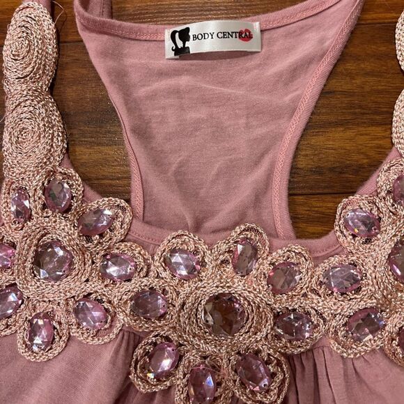 Body Central Pink and jewel racer back tank top - Picture 4 of 7